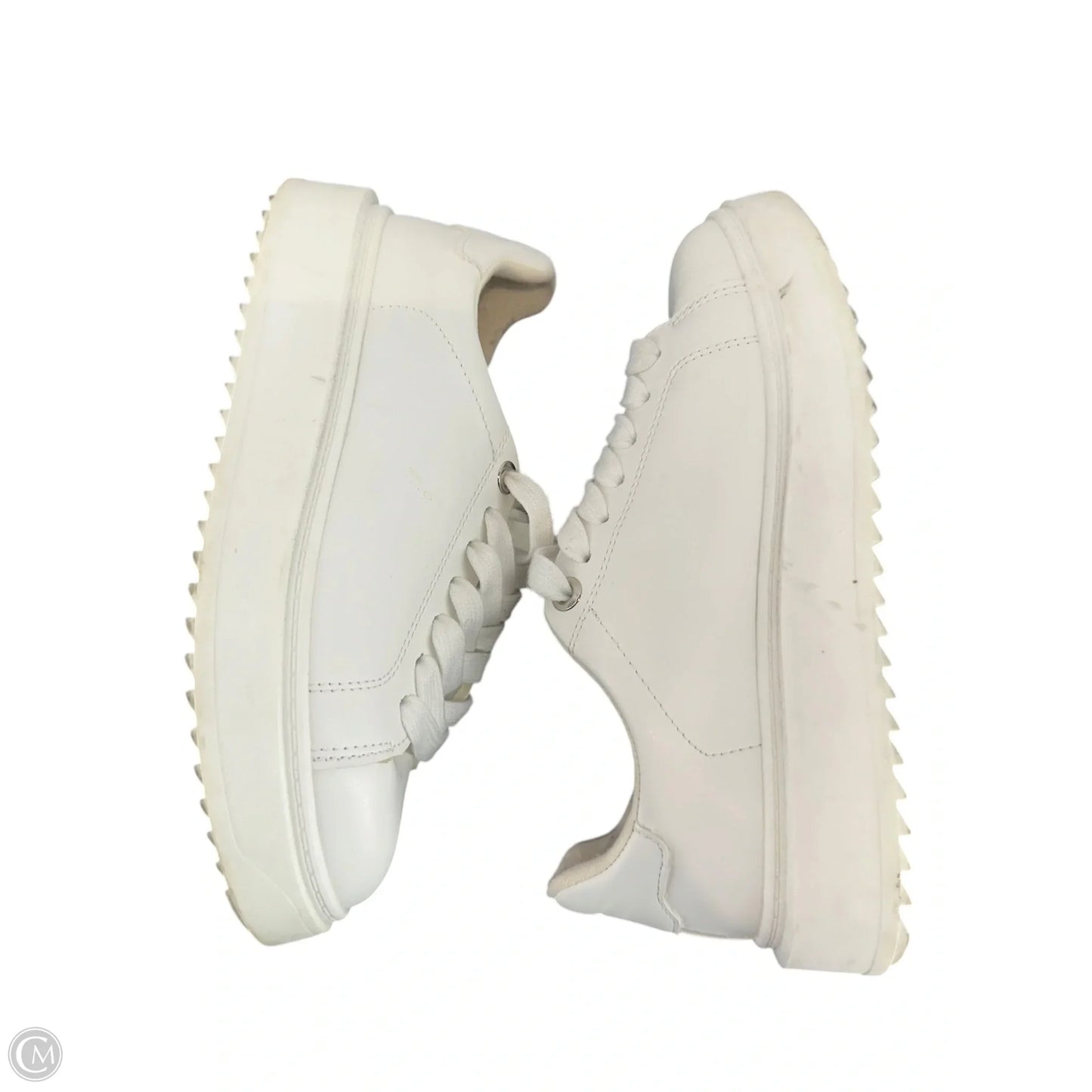 Shoes Sneakers By Soda In White, Size: 6