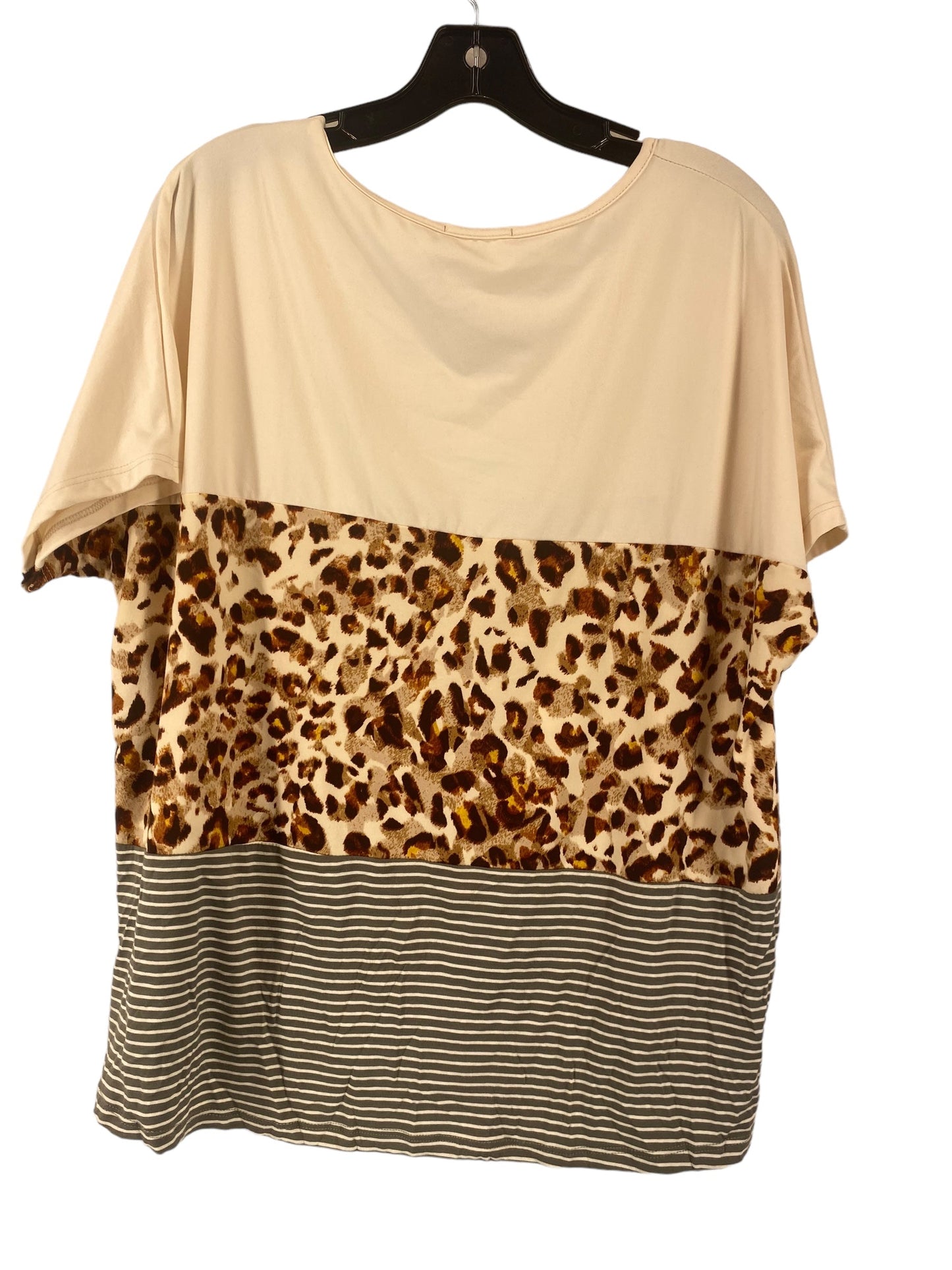 Animal Print Top Short Sleeve Entro, Size L