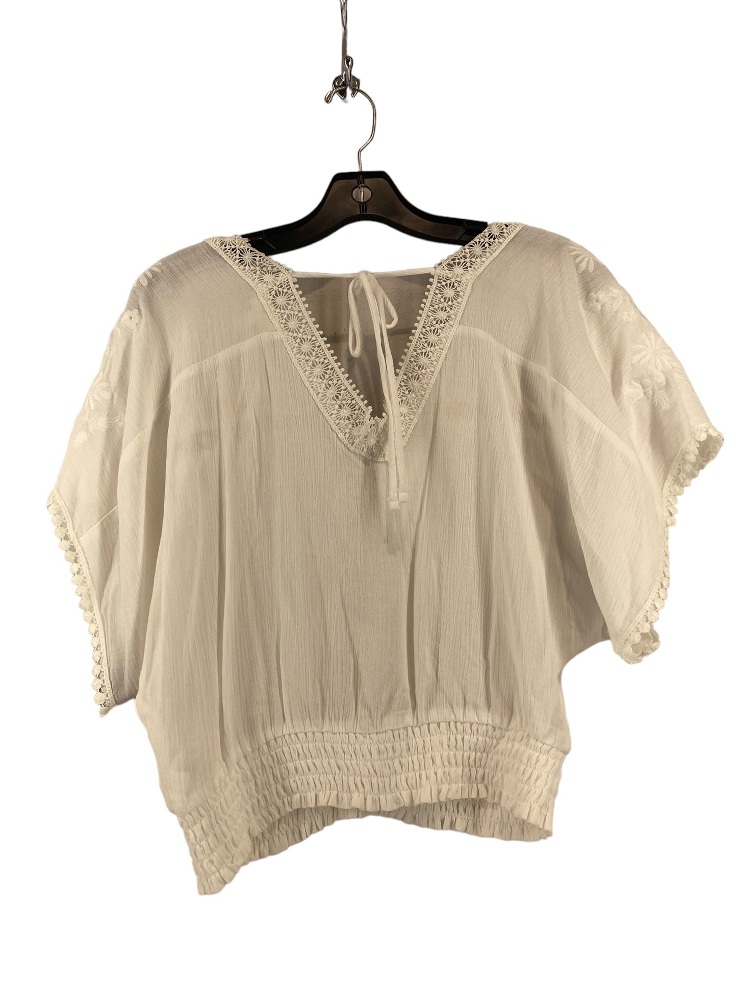 Cream Top Short Sleeve Clothes Mentor, Size M