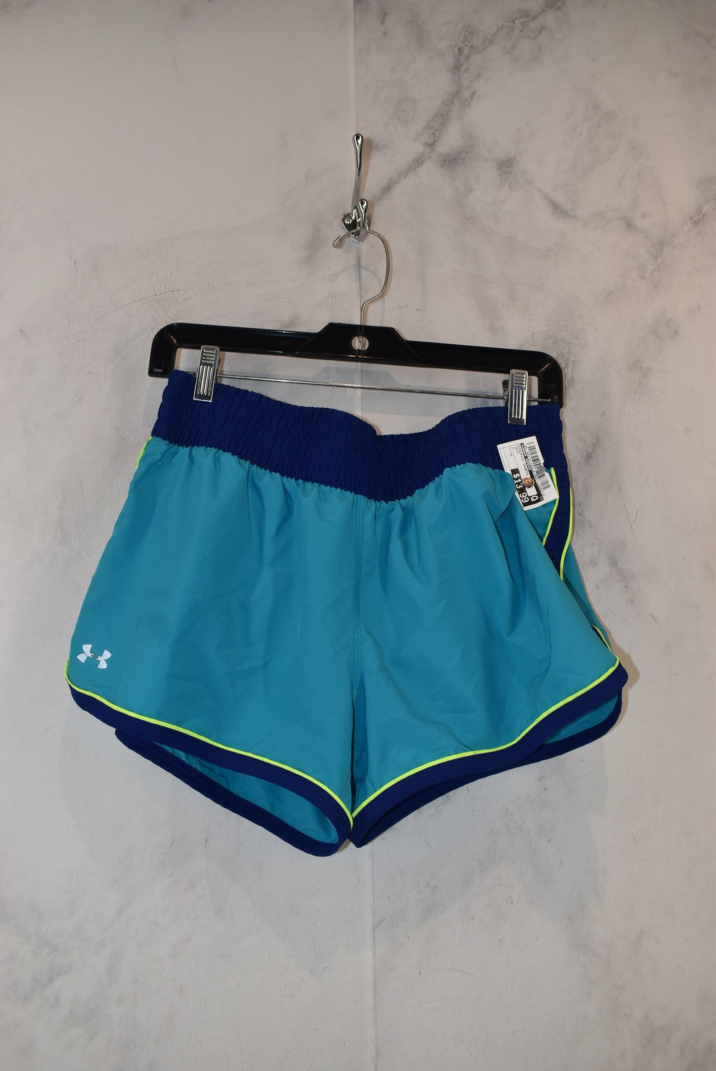 Athletic Shorts By Under Armour  Size: M