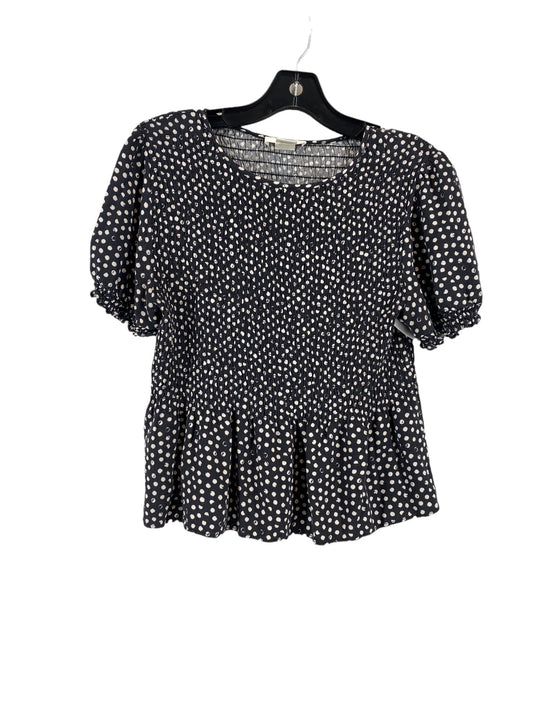 Top Short Sleeve By Urban Romantics  Size: L