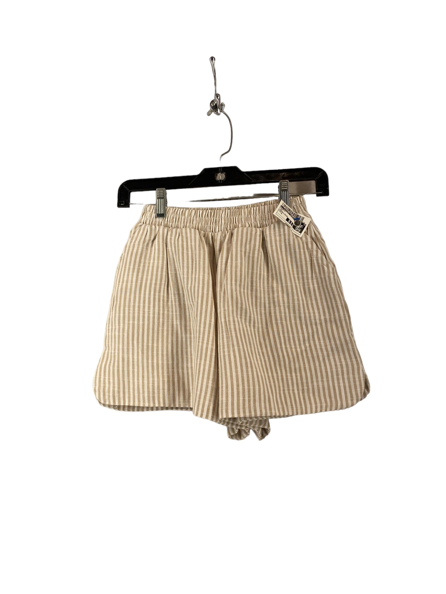 Tan Shorts Clothes Mentor, Size S