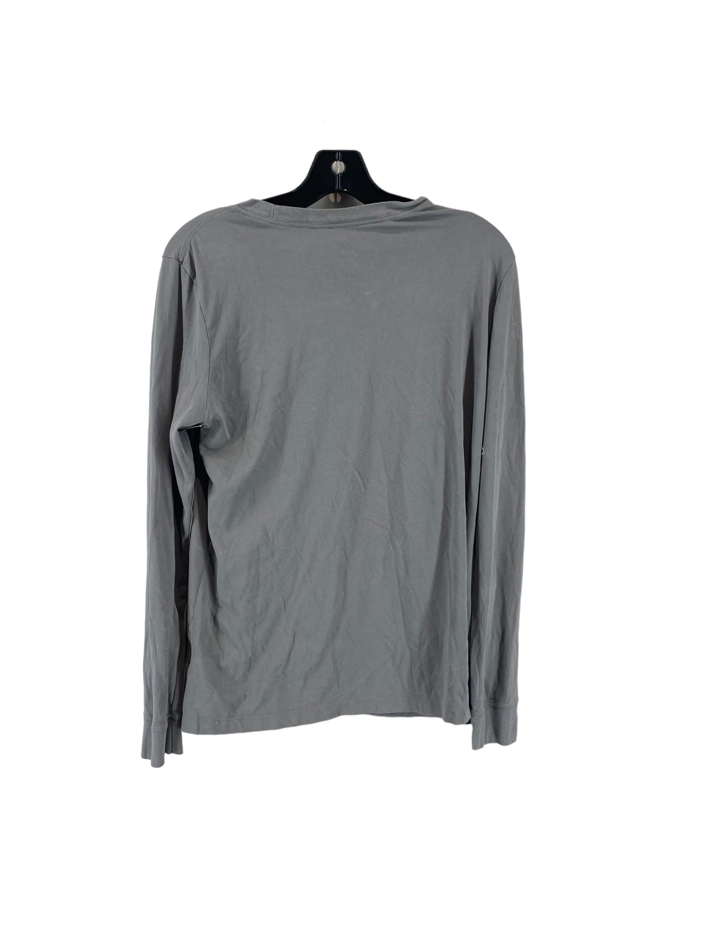 Athletic Top Long Sleeve Collar By Nike In Grey, Size: L