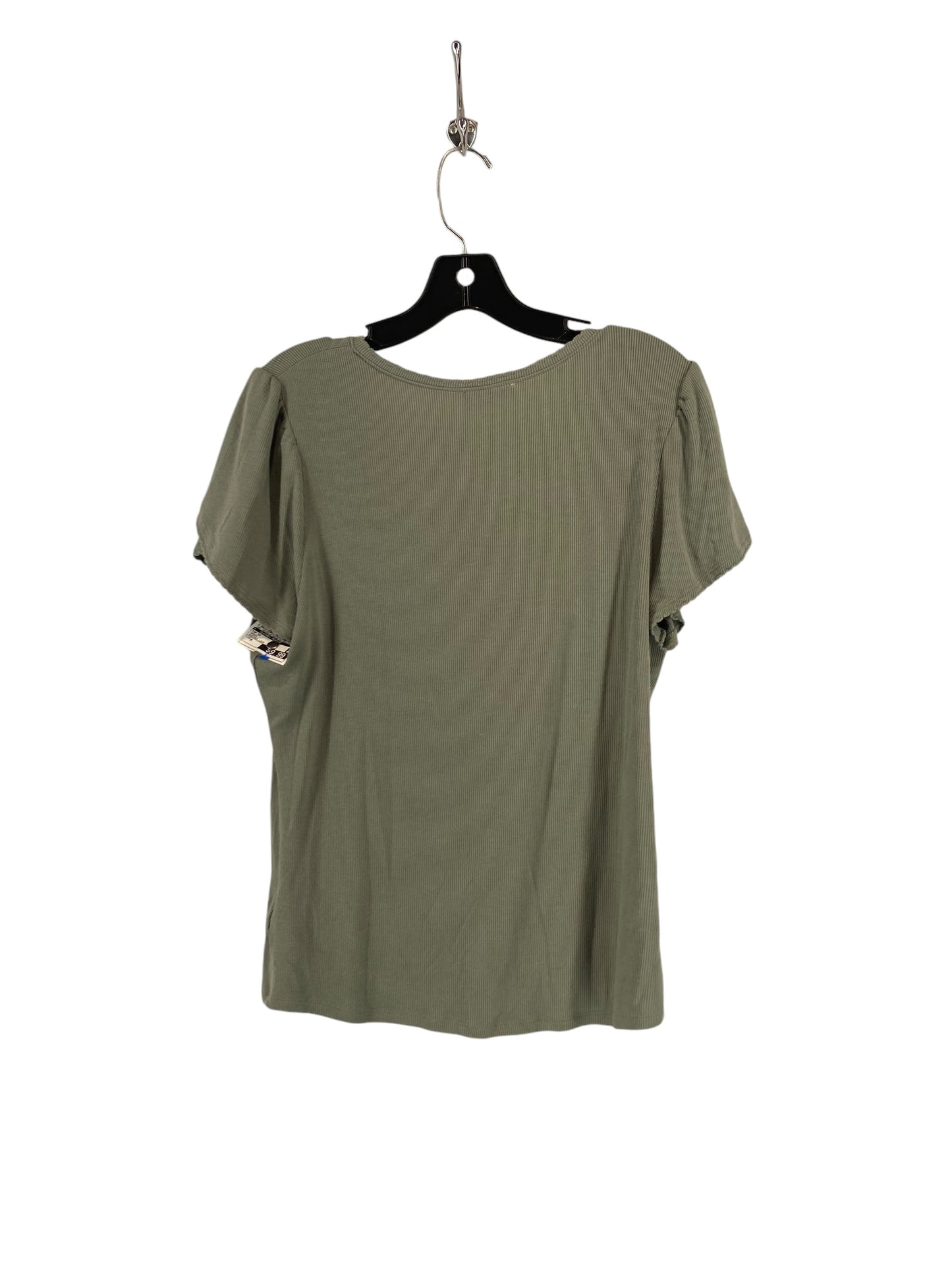 Top Short Sleeve By Clothes Mentor In Green, Size: M