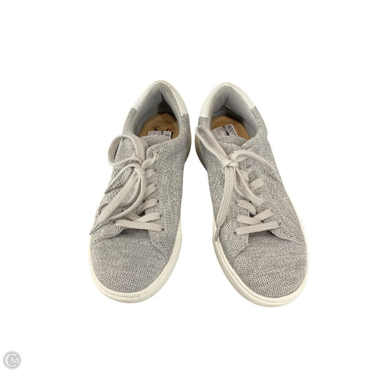 Shoes Sneakers By Sofft In Grey, Size: 7.5