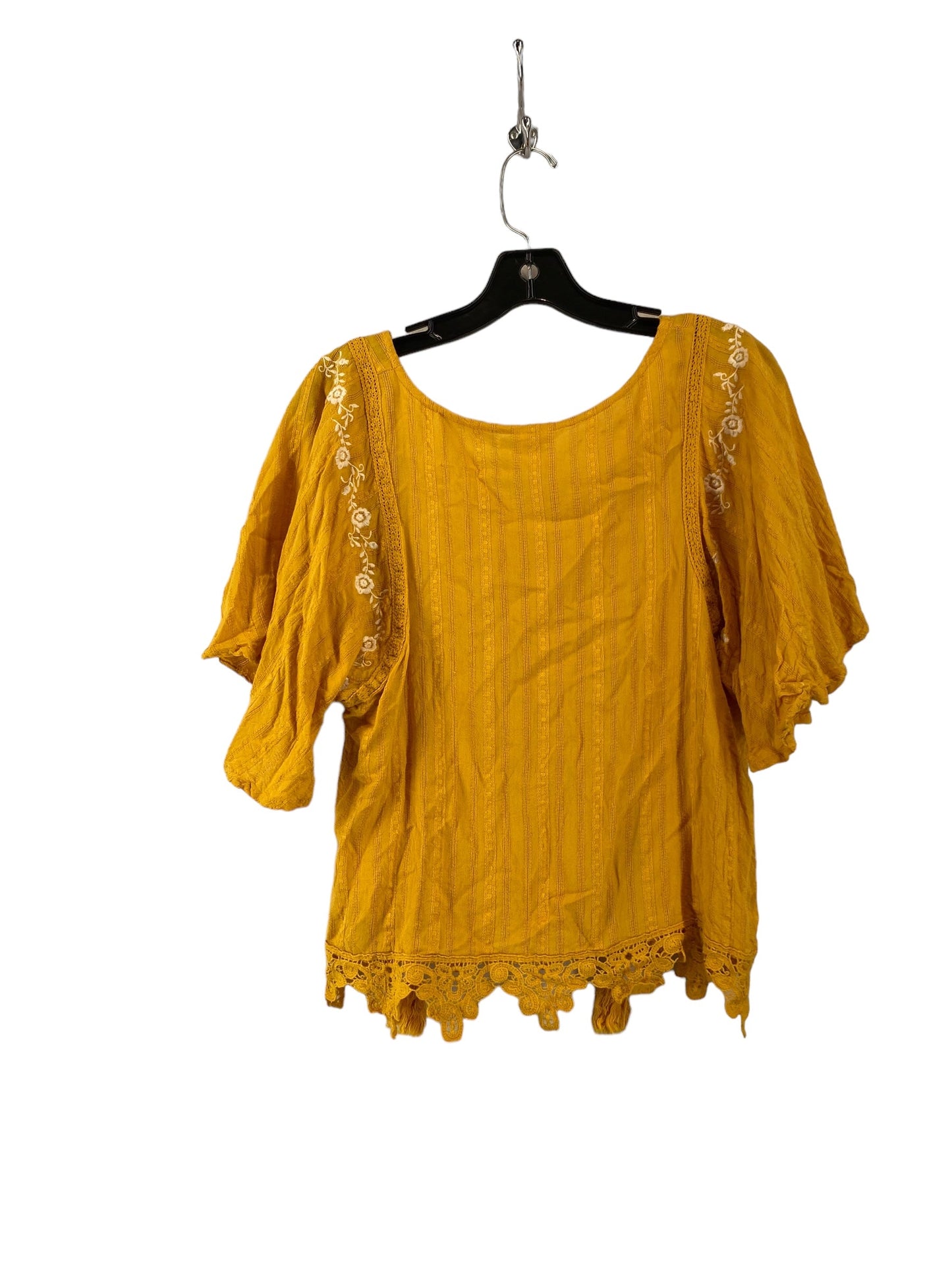 Top Short Sleeve By Alya In Yellow, Size: M