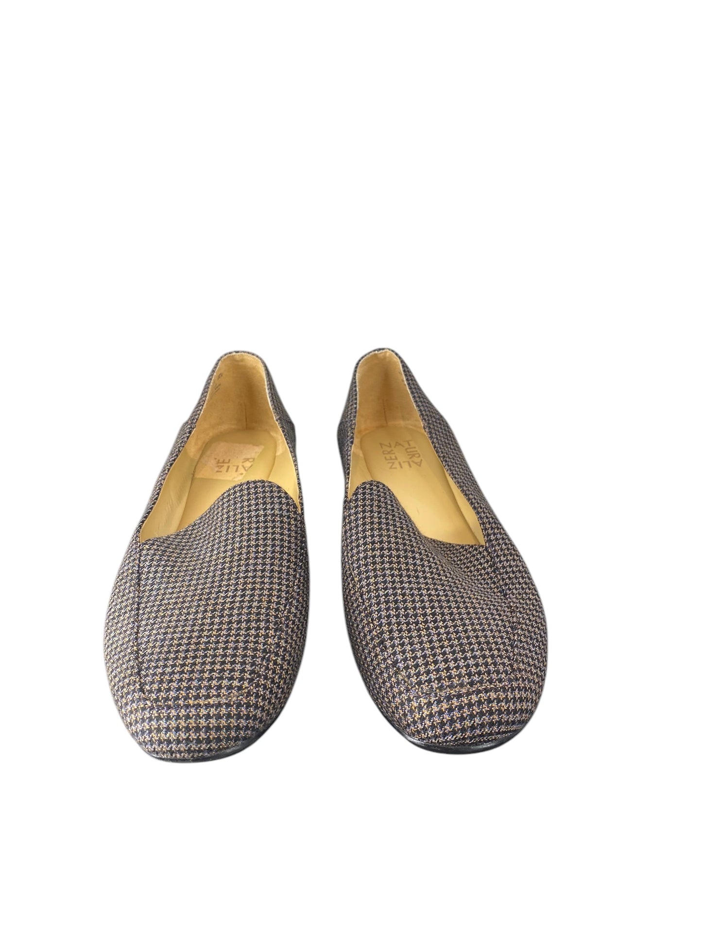 Shoes Flats By Clothes Mentor In Plaid Pattern, Size: 9.5