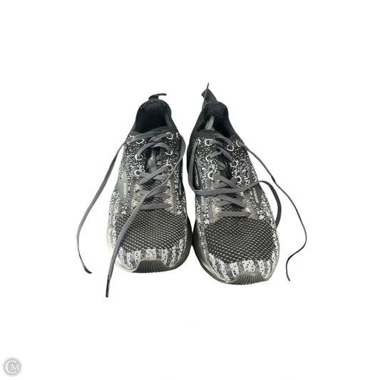 Shoes Athletic By Brooks In Grey, Size: 9.5