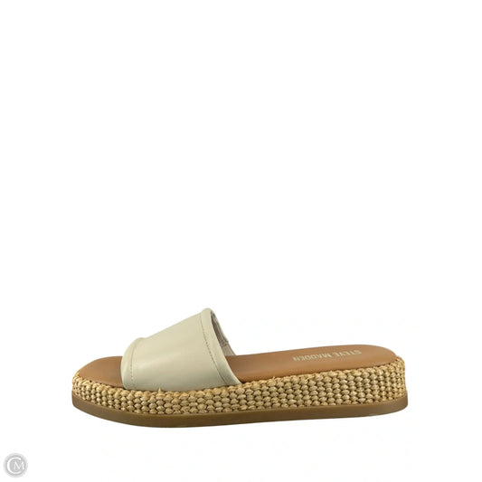 Shoes Flats By Steve Madden In Tan, Size: 8