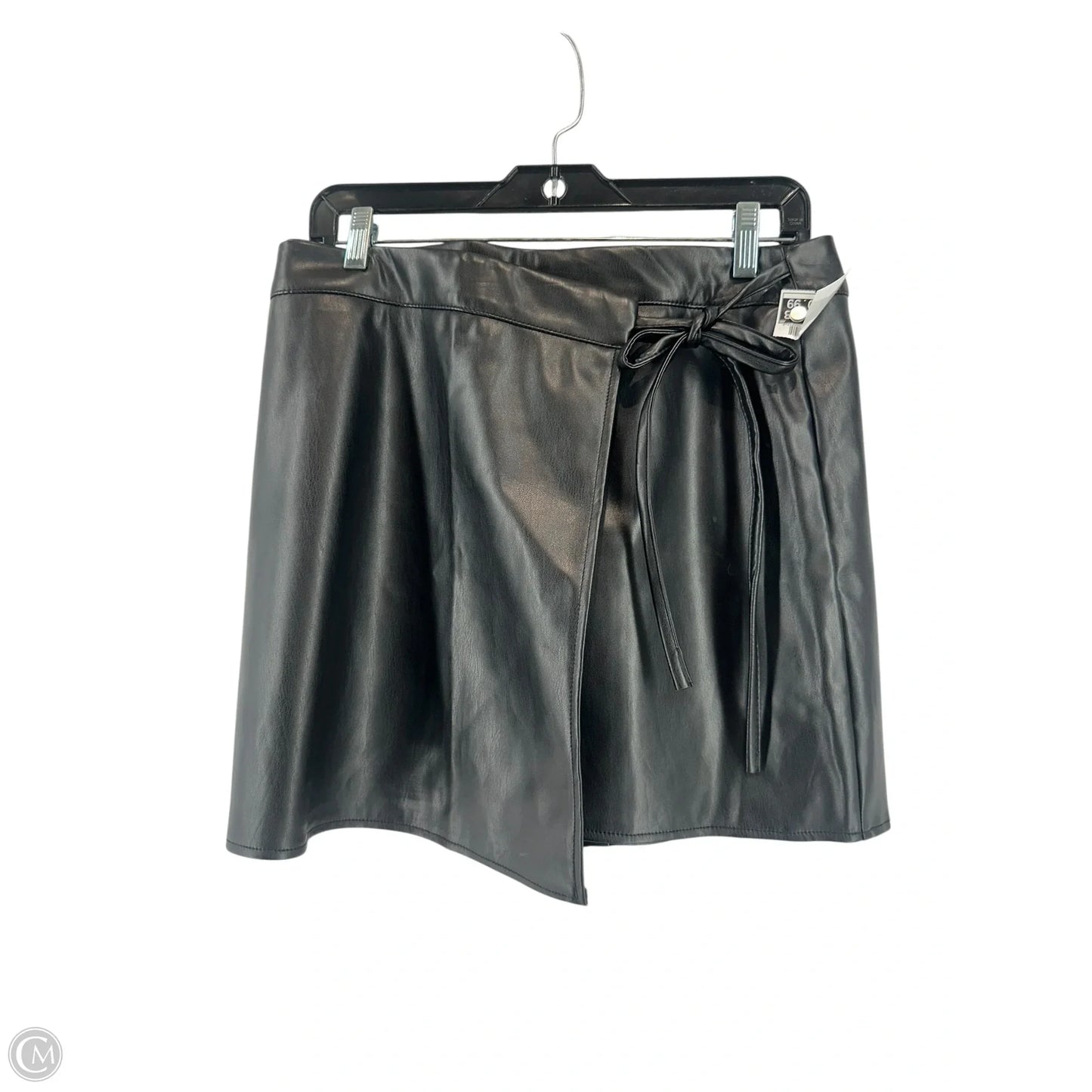 Skirt Mini & Short By Clothes Mentor In Black, Size: L