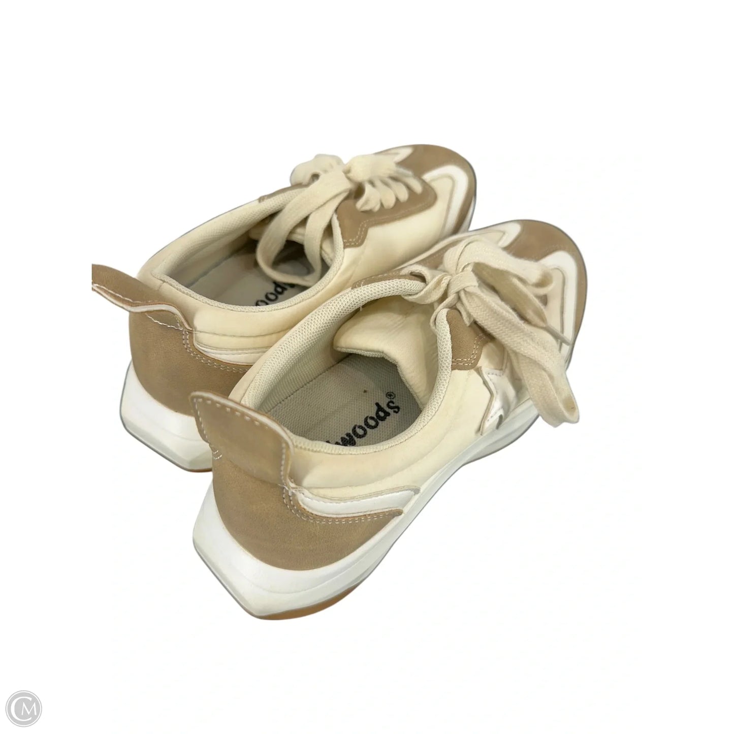 Shoes Sneakers By Clothes Mentor In Beige, Size: 7