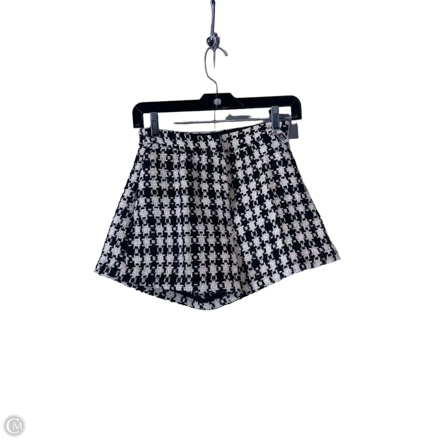 Skirt Mini & Short By H&m In Black & Cream, Size: 2