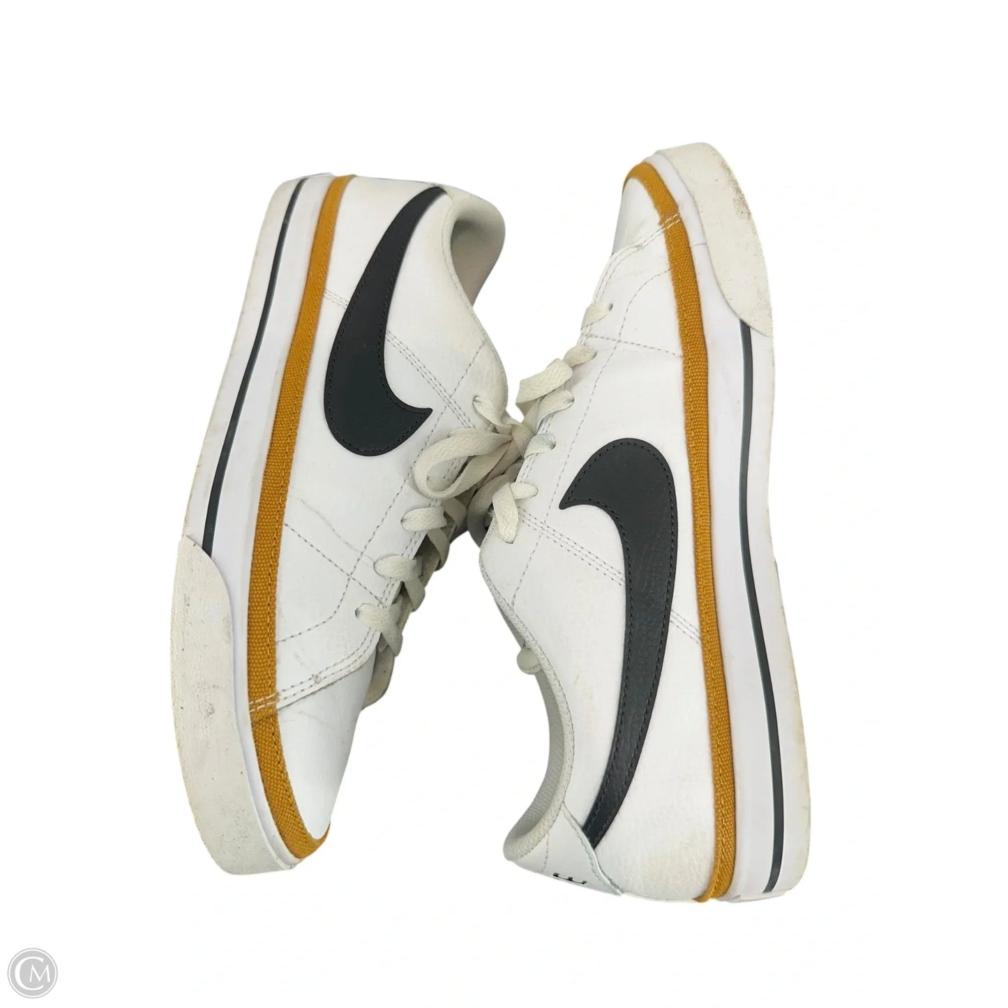 Shoes Sneakers By Nike In White, Size: 9.5