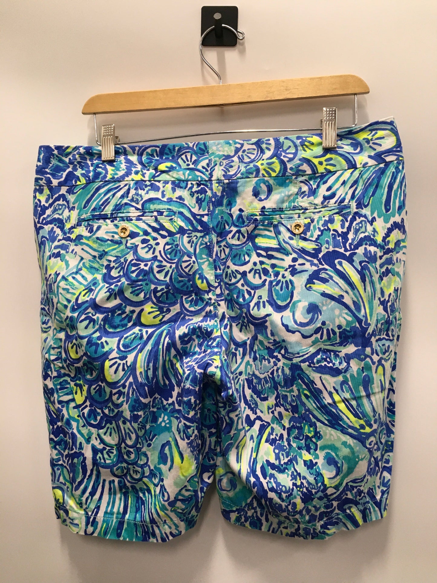 Shorts By Lilly Pulitzer  Size: 10