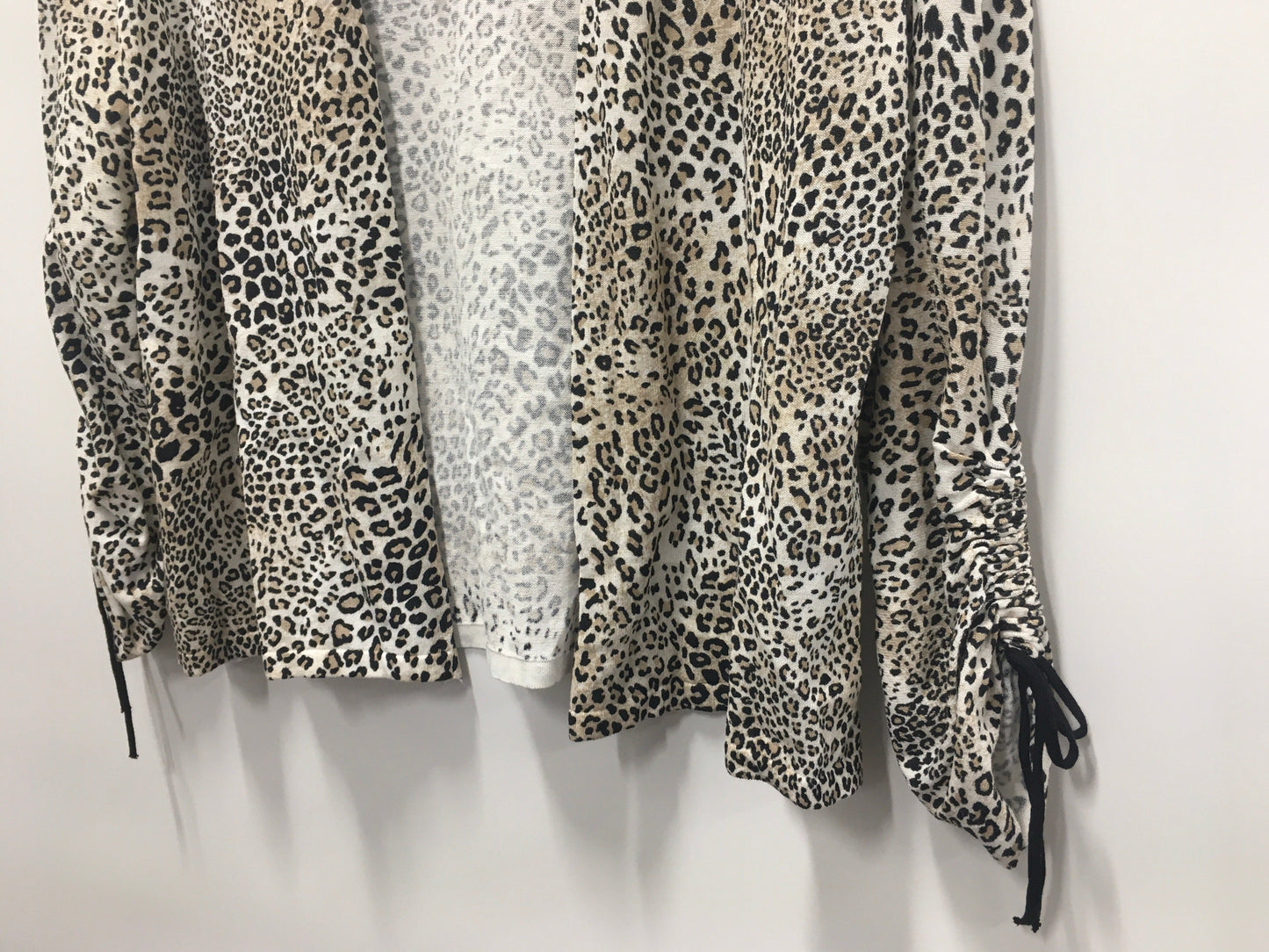 Animal Print Cardigan Chicos, Size M