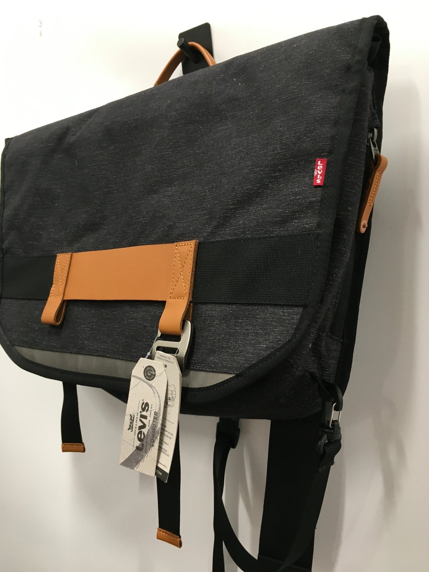 Tote Levis, Size Medium