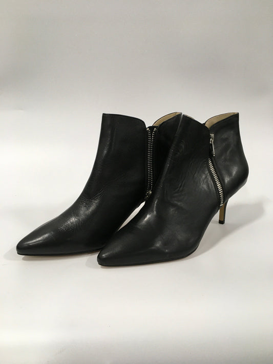 Black Boots Ankle Heels Adrienne Vittadini, Size 8.5