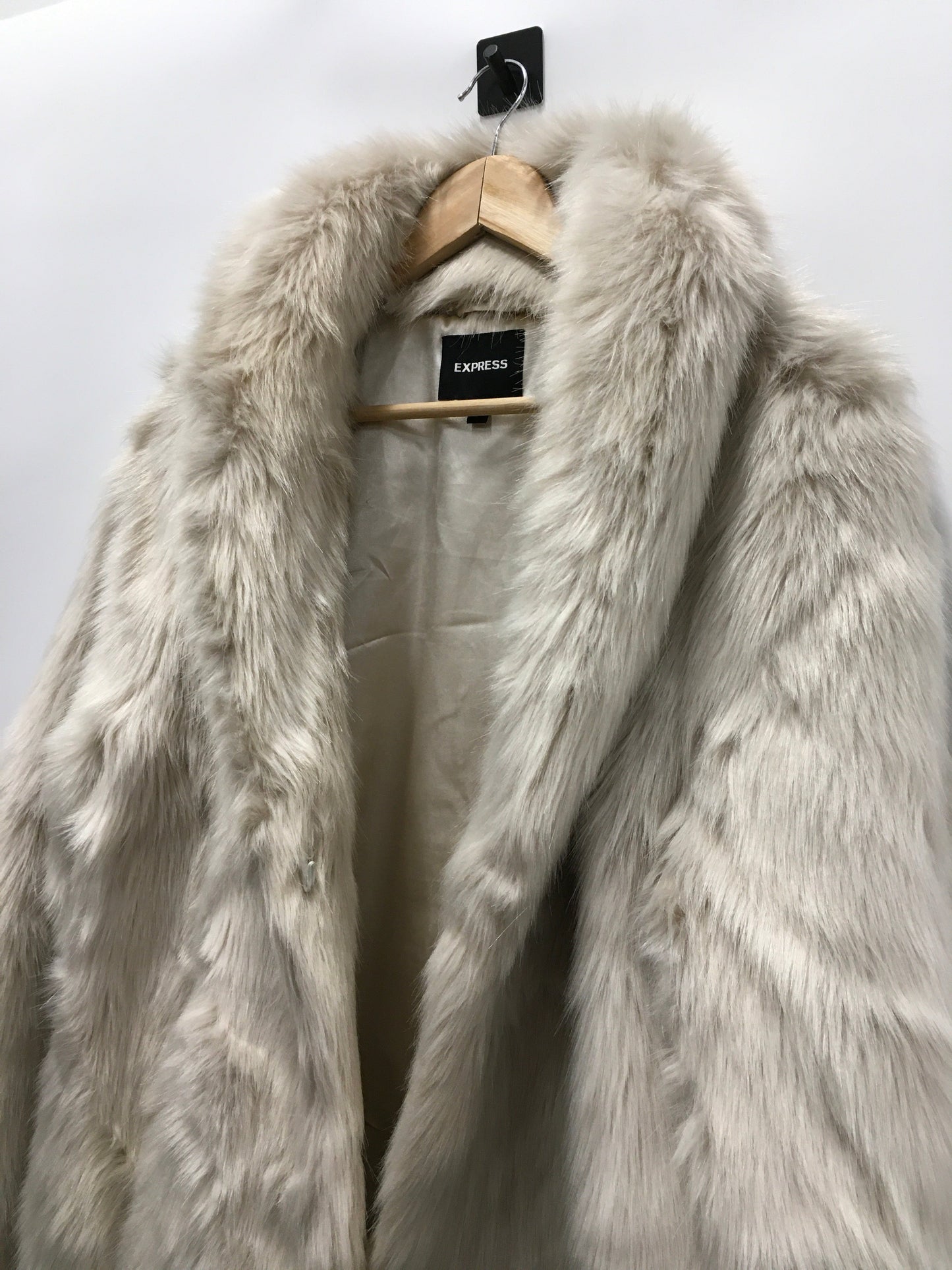 Coat Faux Fur & Sherpa By Express In Beige, Size: L