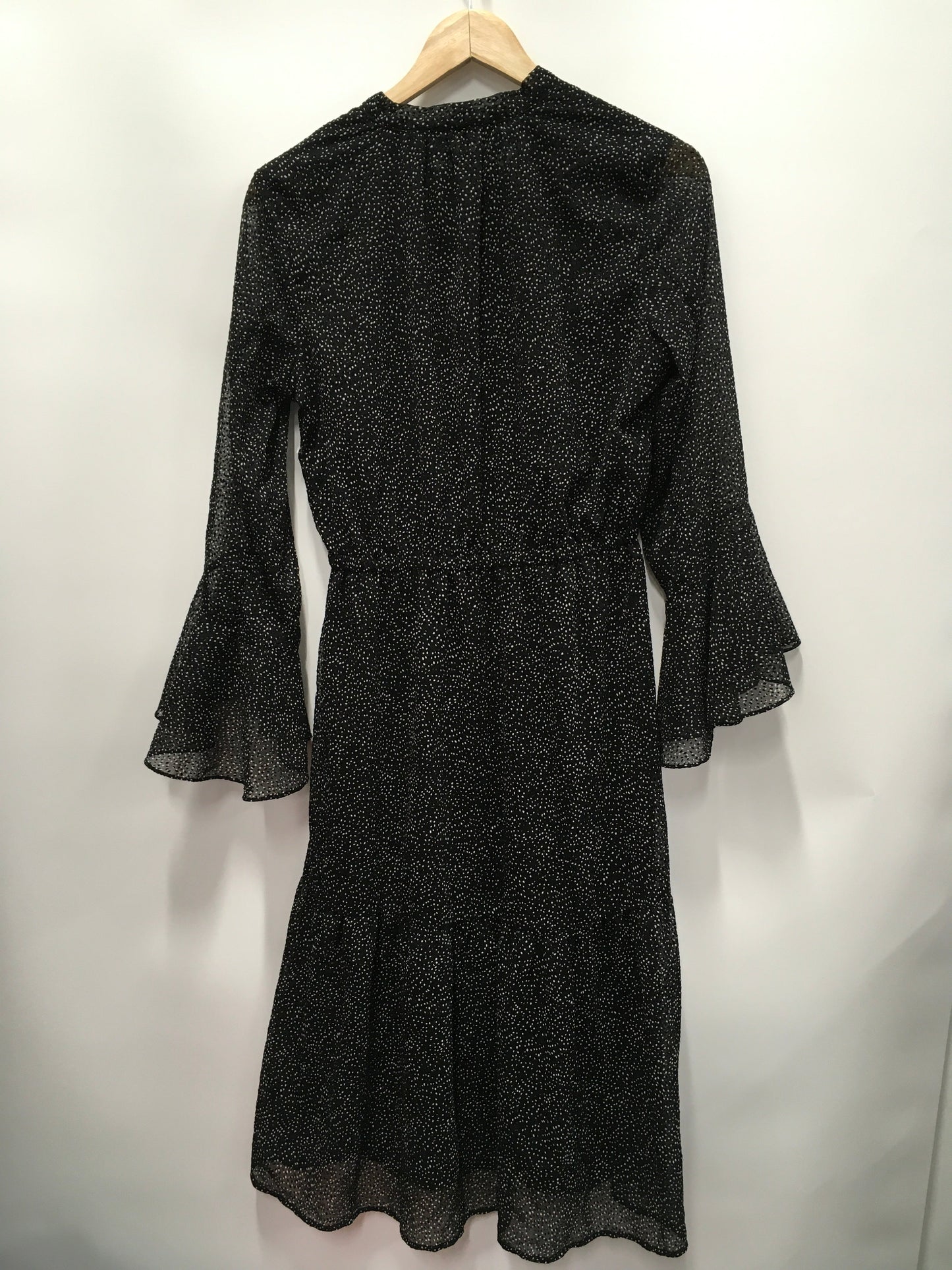 Dress Casual Midi By Donna Karan  Size: 6