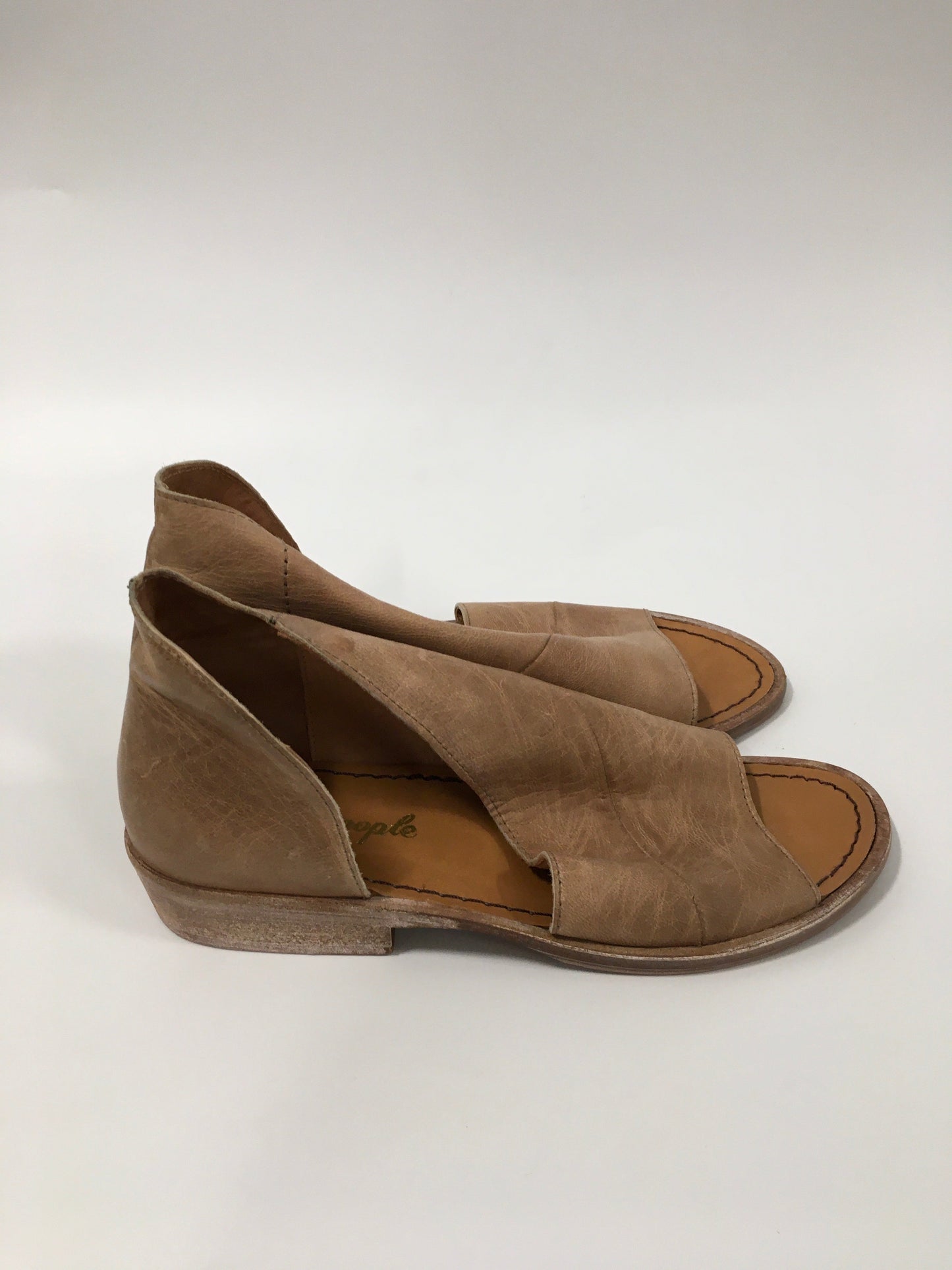 Tan Shoes Heels Block Free People, Size 6