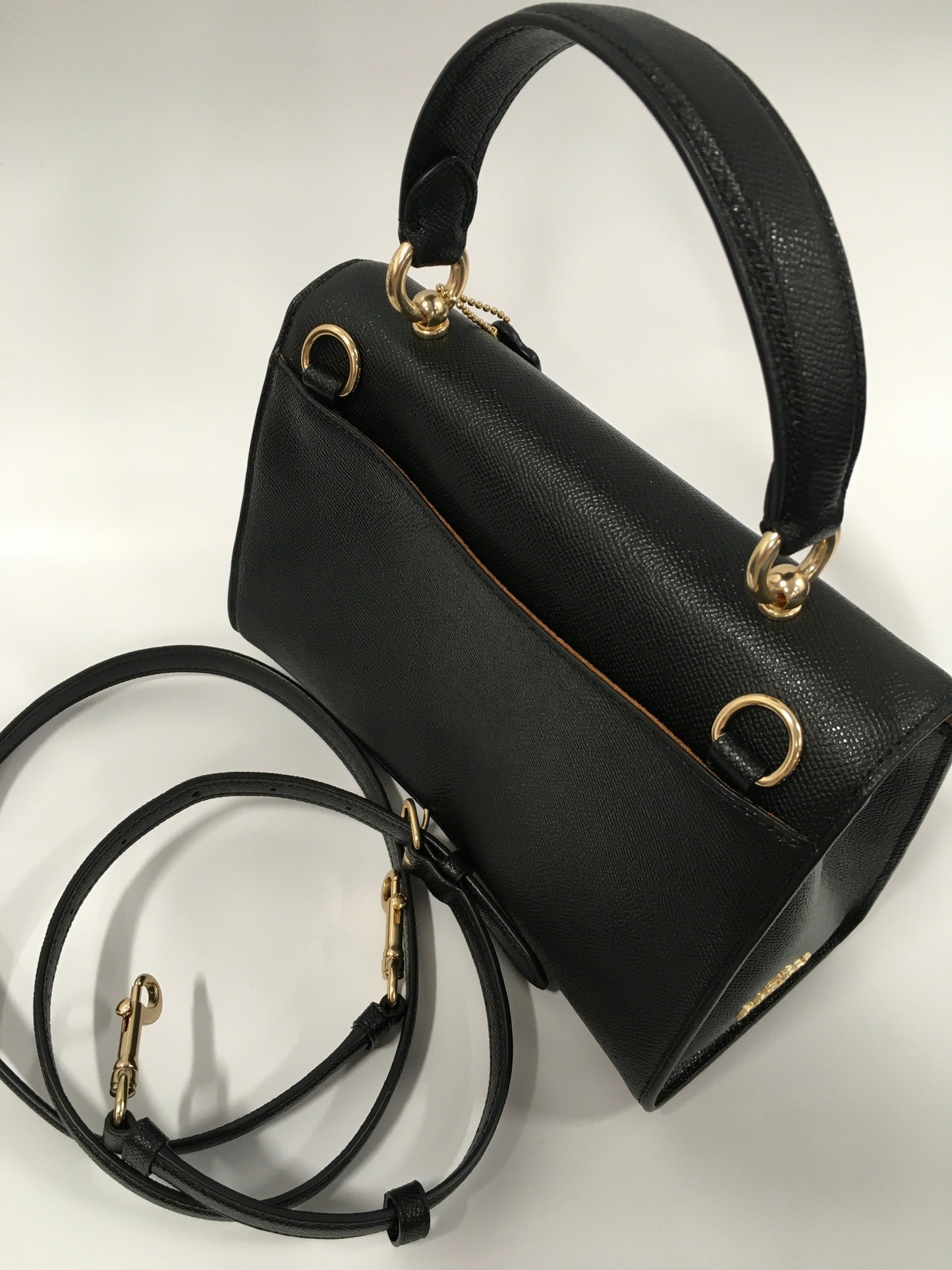 Crossbody Designer By Coach  Size: Medium