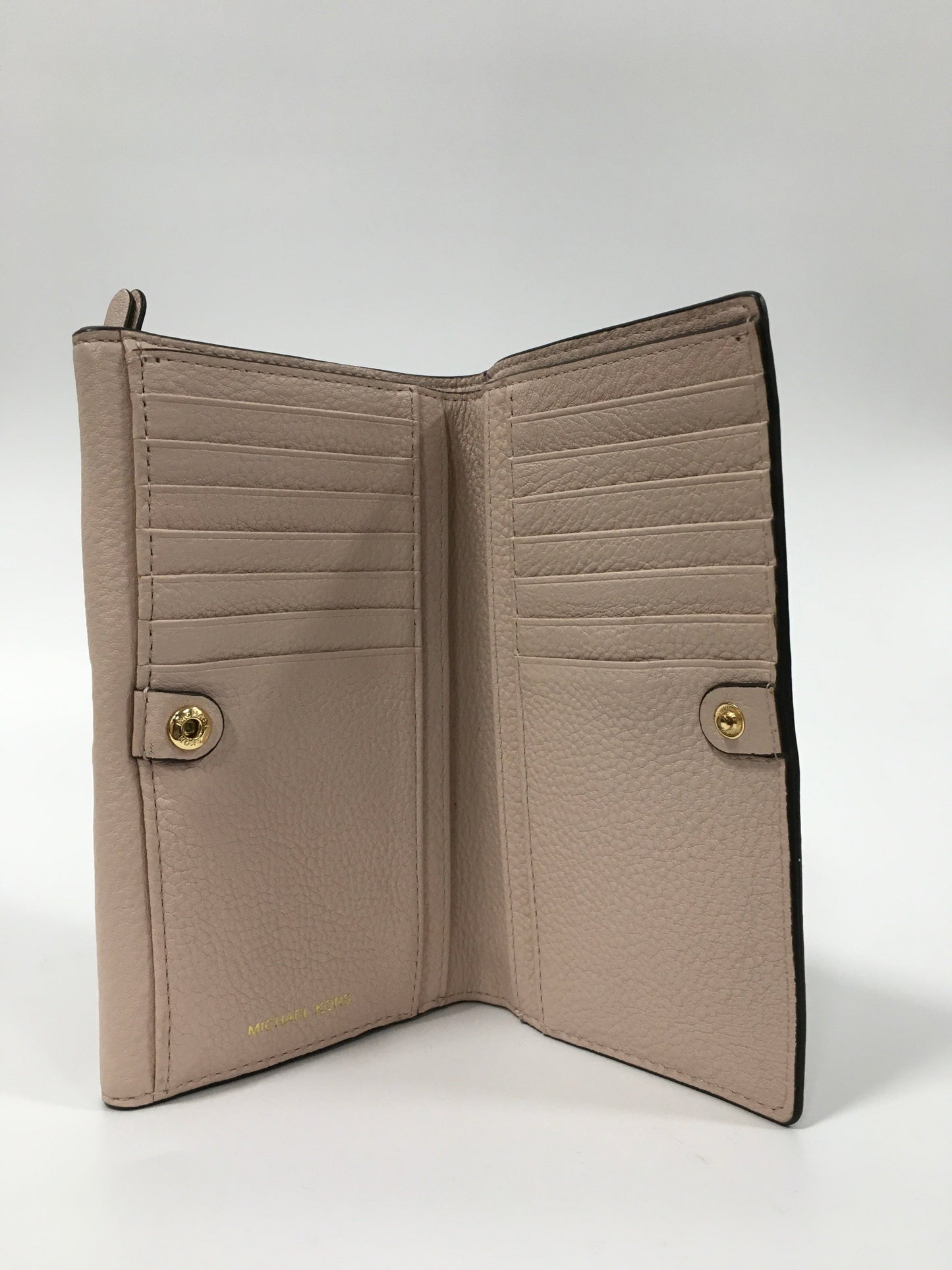 Wallet Designer By Michael Kors  Size: Medium