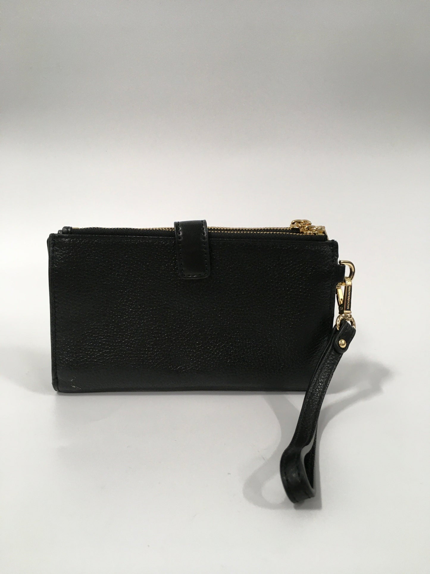 Wallet Designer By Michael Kors  Size: Medium