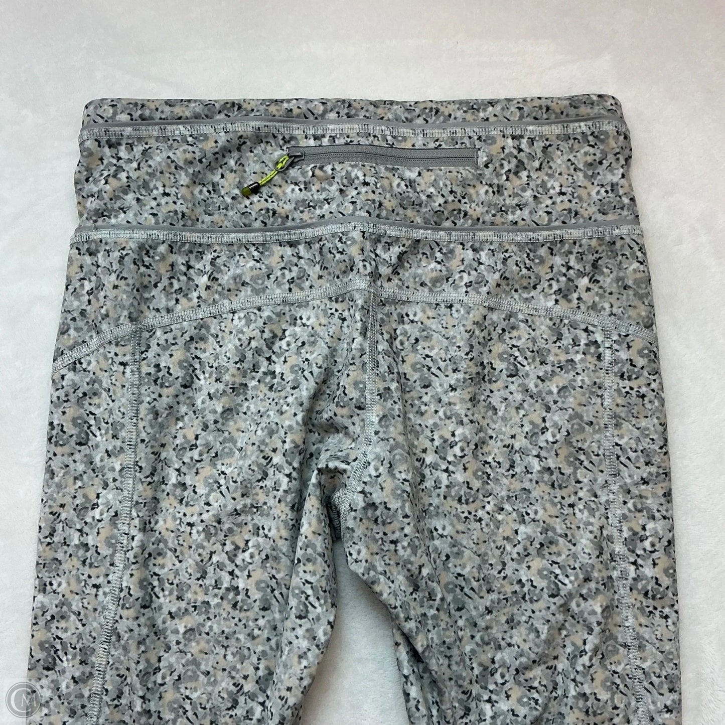Athletic Leggings By Lululemon In Grey, Size: 4