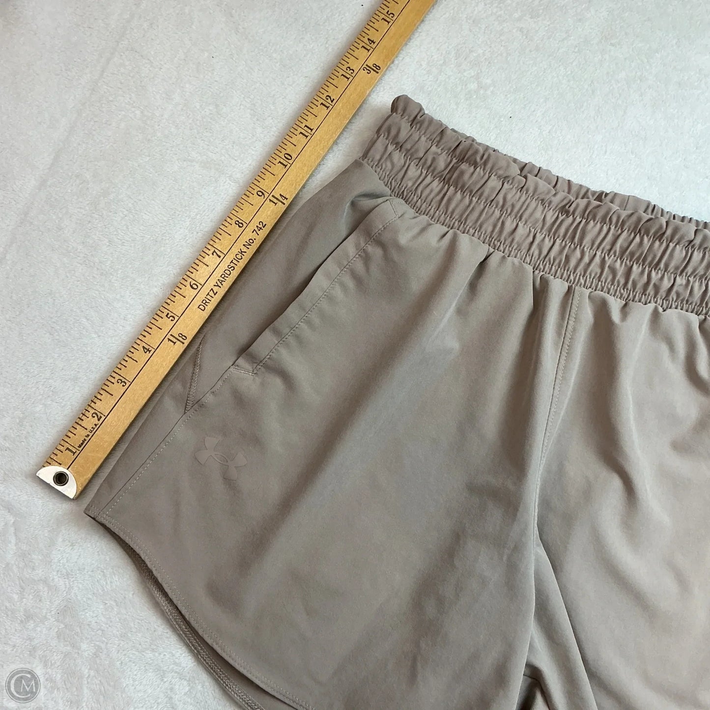 Athletic Shorts By Under Armour In Tan, Size: S