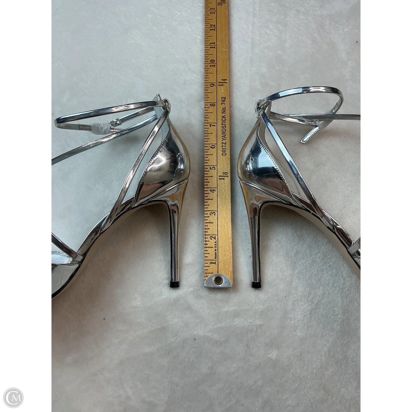 Shoes Heels Stiletto By Guess In Silver, Size: 11