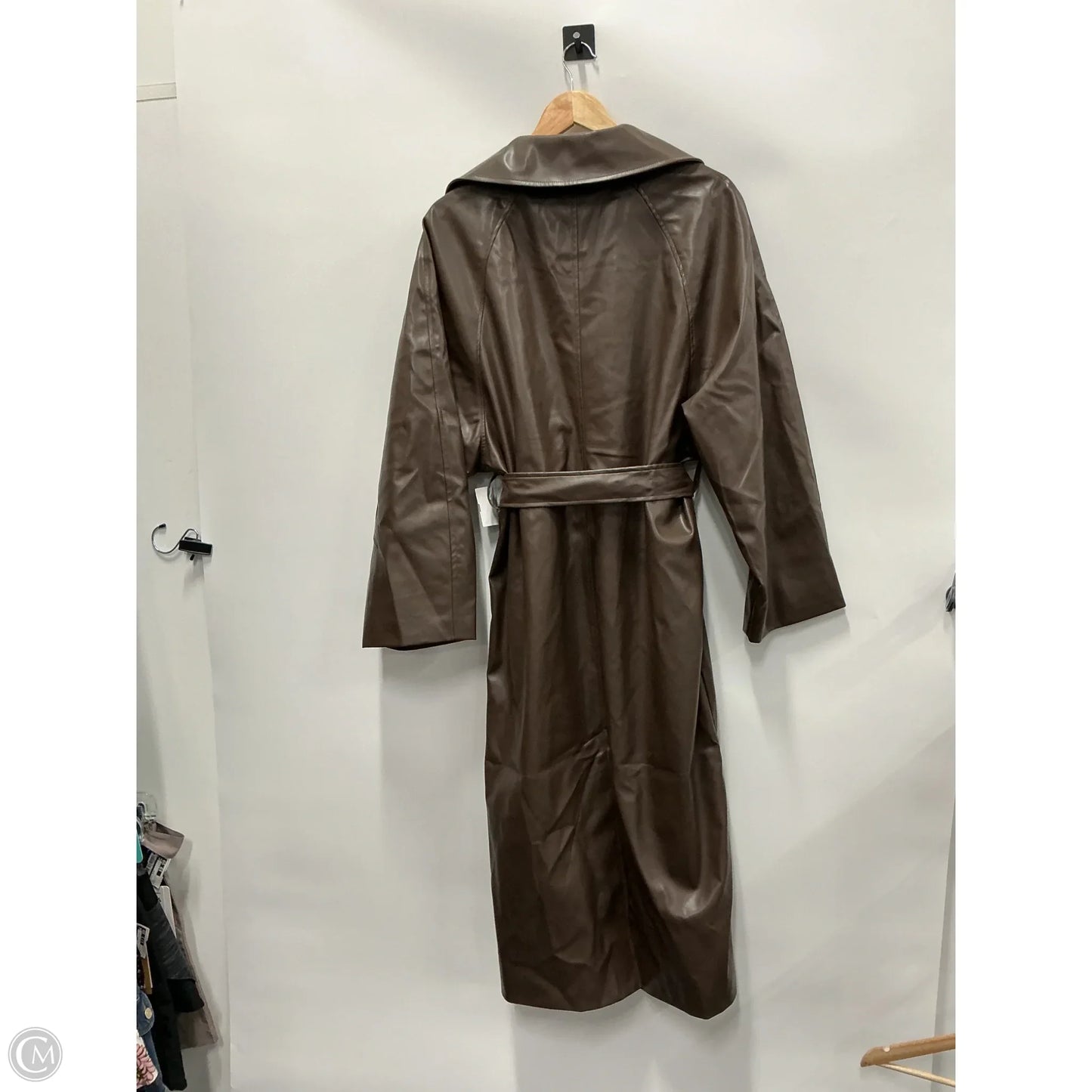 Coat Trench Coat By Clothes Mentor In Brown, Size: S