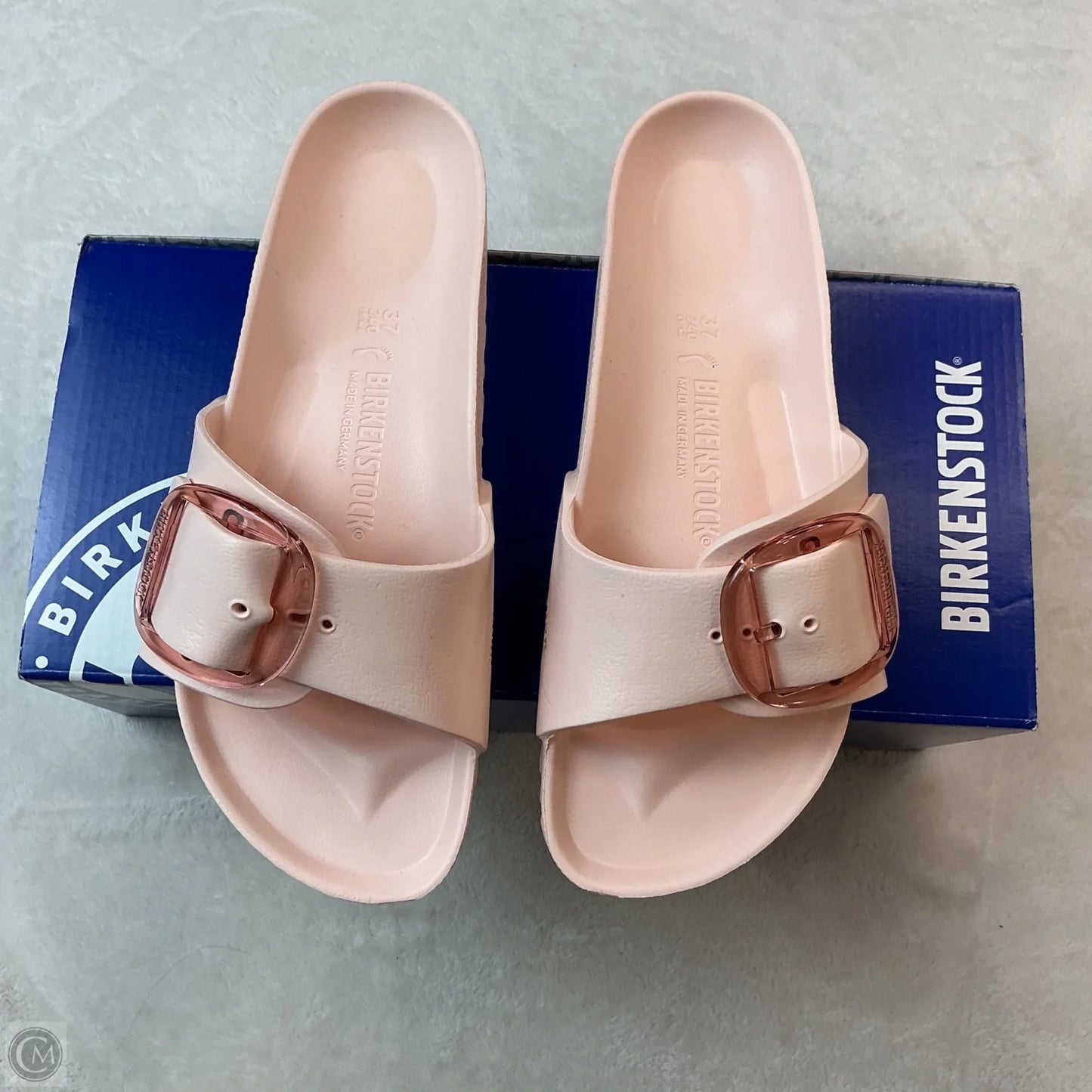 Sandals Flats By Birkenstock In Pink, Size: 6