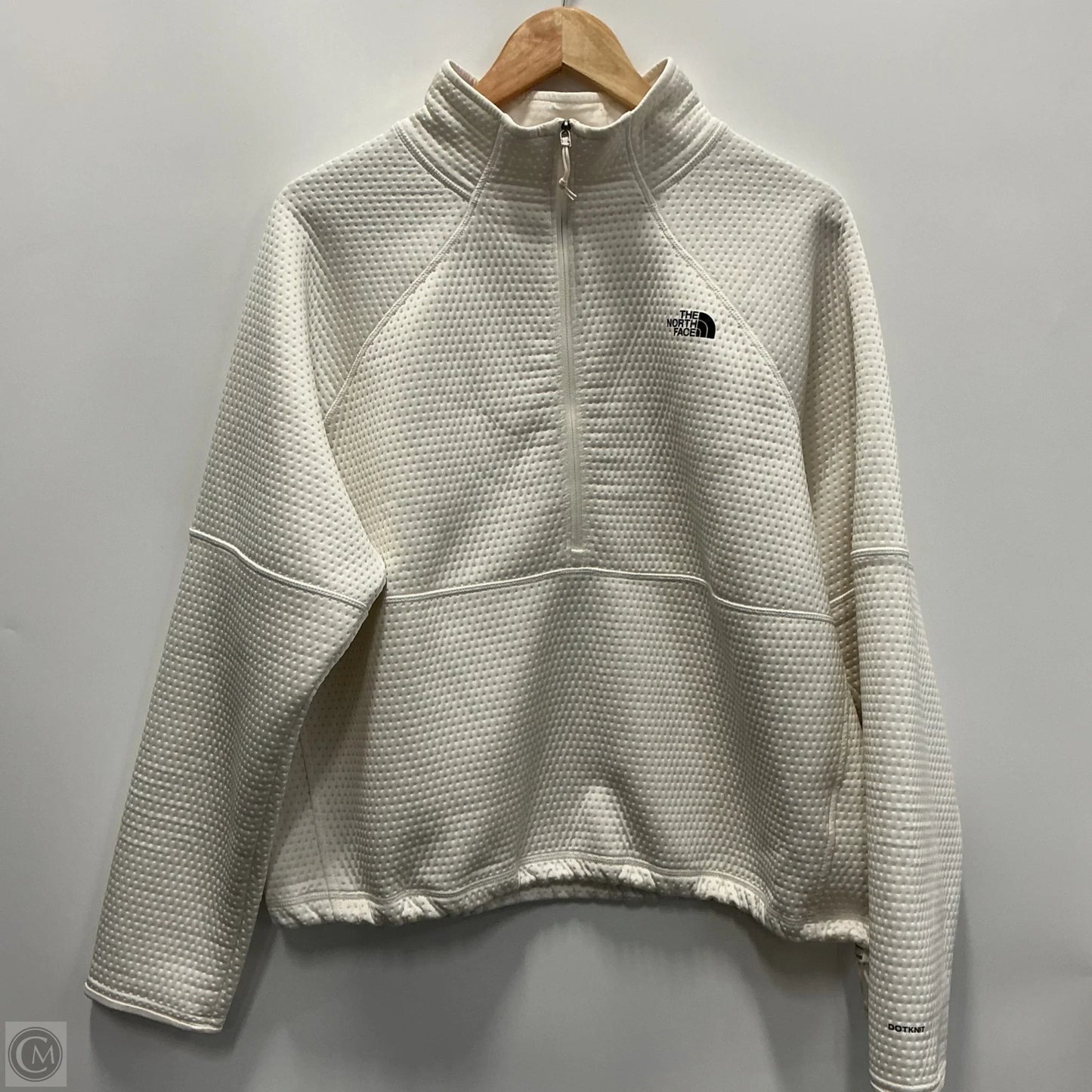 Athletic Top Long Sleeve Collar By The North Face In White, Size: Xl