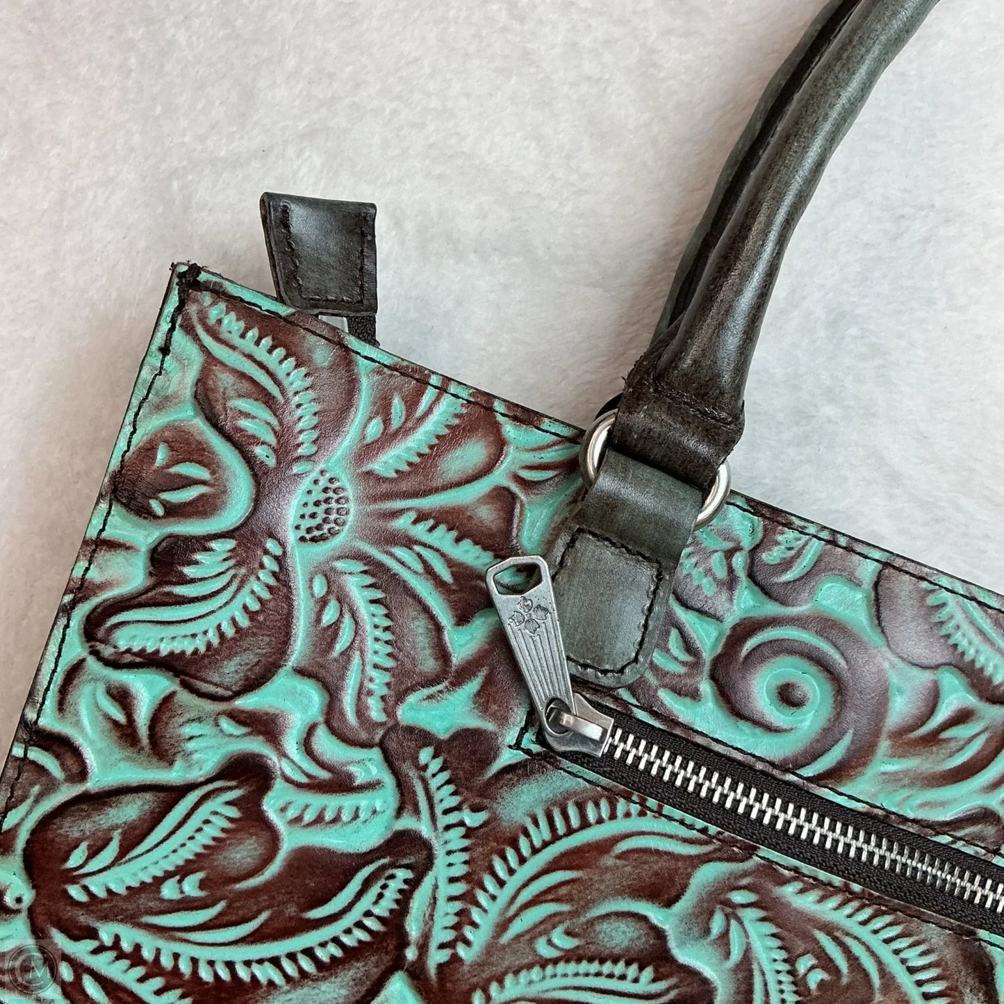 Handbag Designer By Patricia Nash, Size: Large