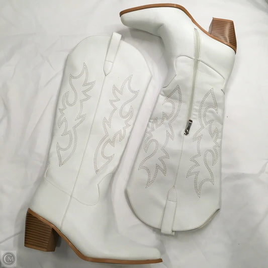 Boots Western By Clothes Mentor In White, Size: 9