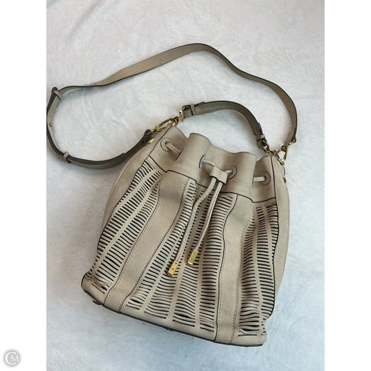 Handbag By Clothes Mentor, Size: Medium