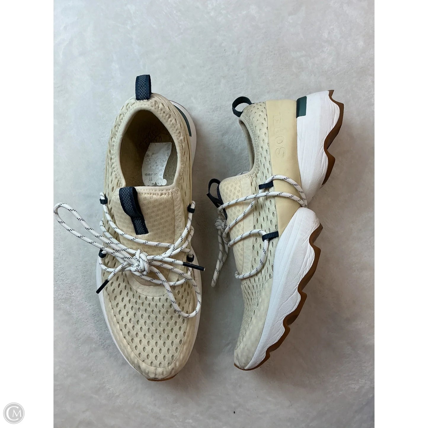 Shoes Sneakers By Sorel In Beige, Size: 11