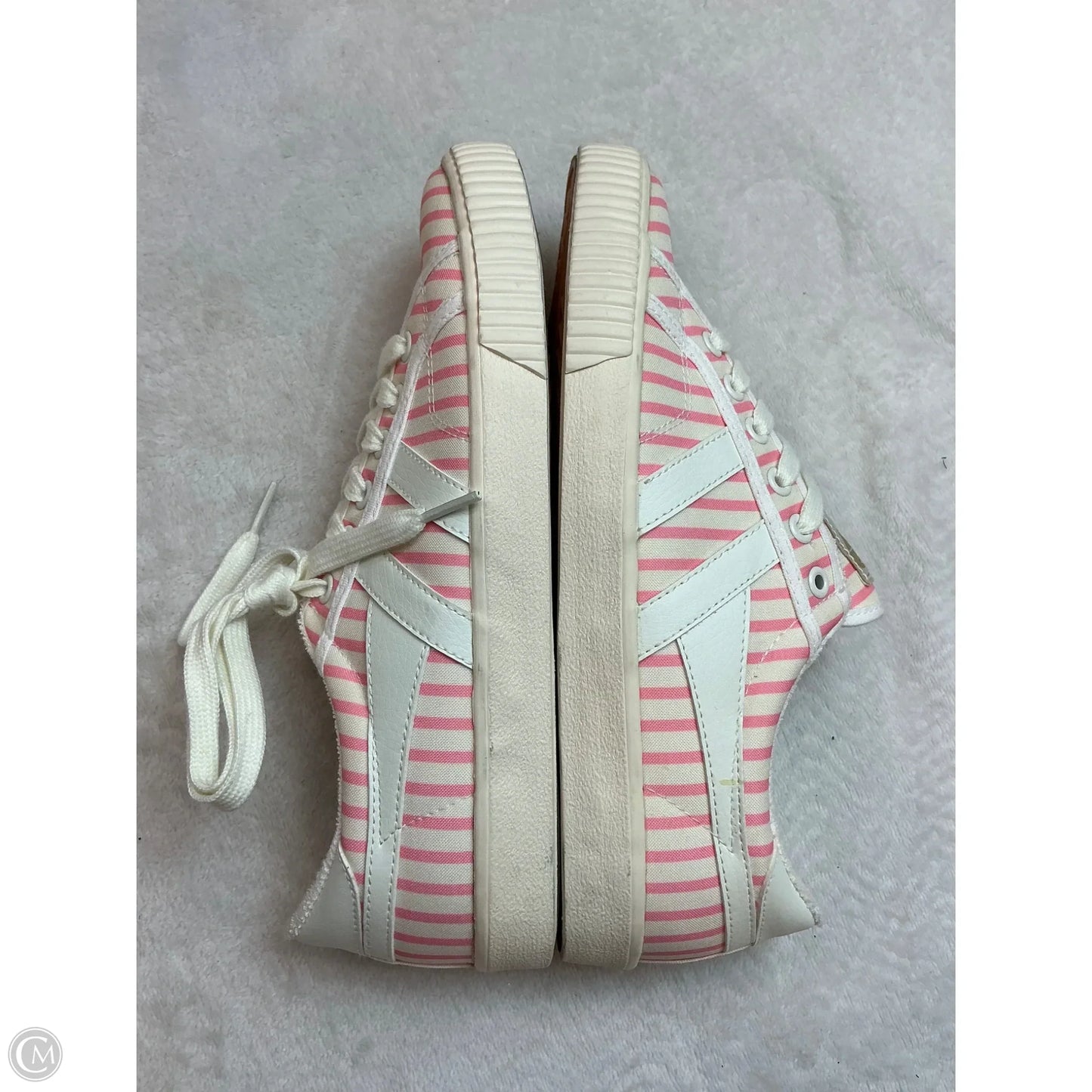 Shoes Sneakers By Gola In Pink & White, Size: 9