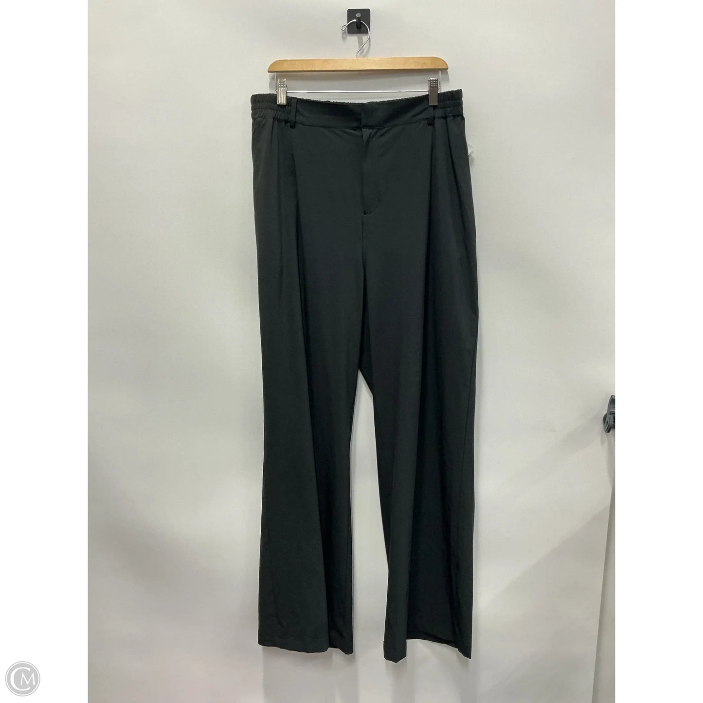 Athletic Pants By Alo In Black, Size: L