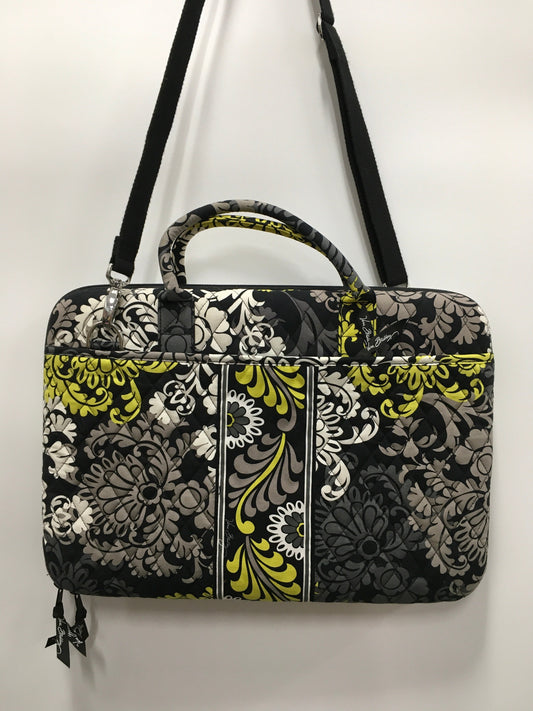 Laptop Bag By Vera Bradley  Size: Medium