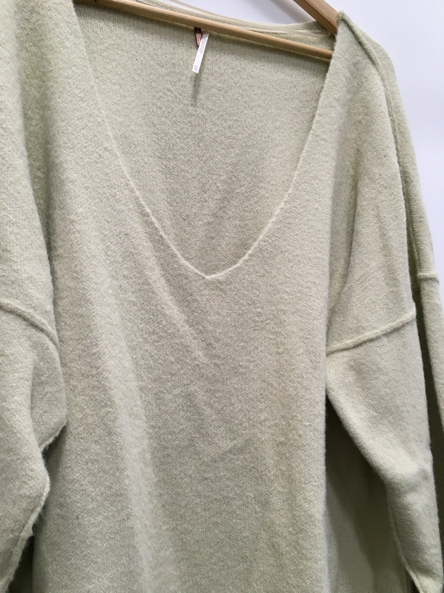 Sweater By Free People  Size: Xl