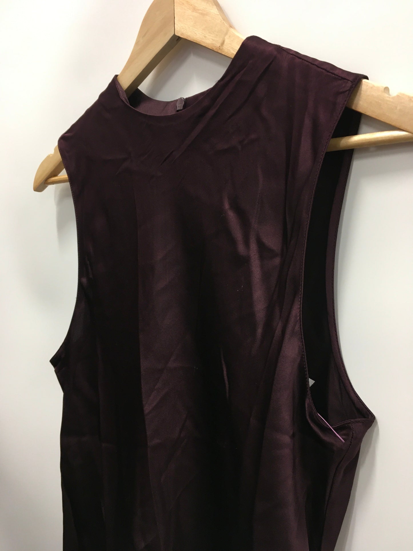 Top Sleeveless By Banana Republic  Size: M