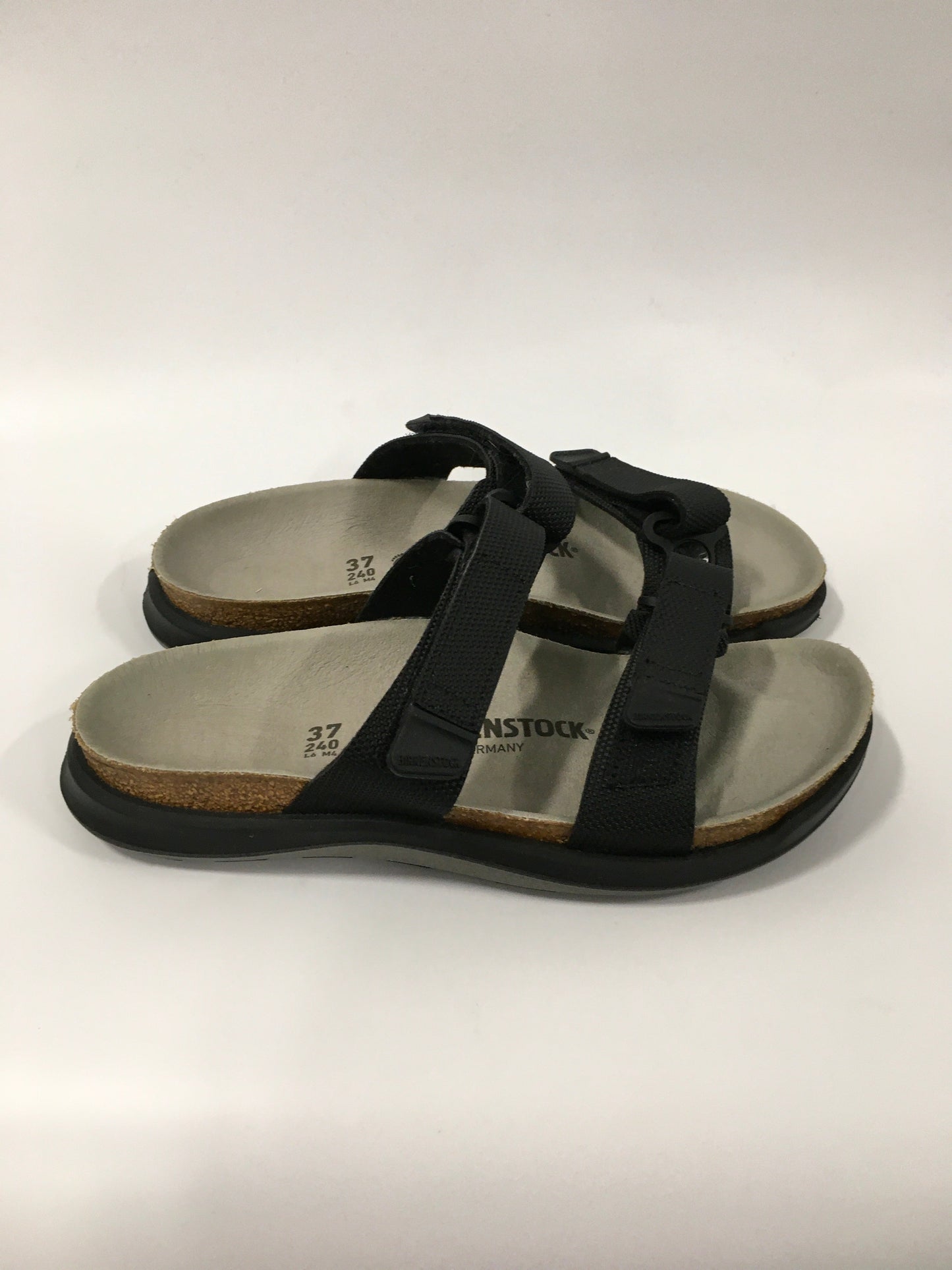 Black Sandals Flats Birkenstock, Size 6.5