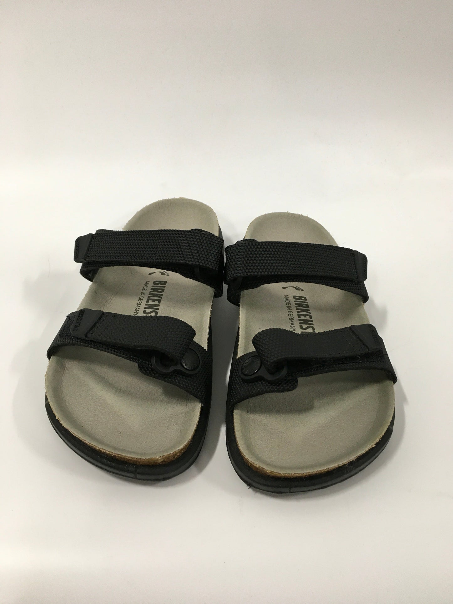 Black Sandals Flats Birkenstock, Size 6.5