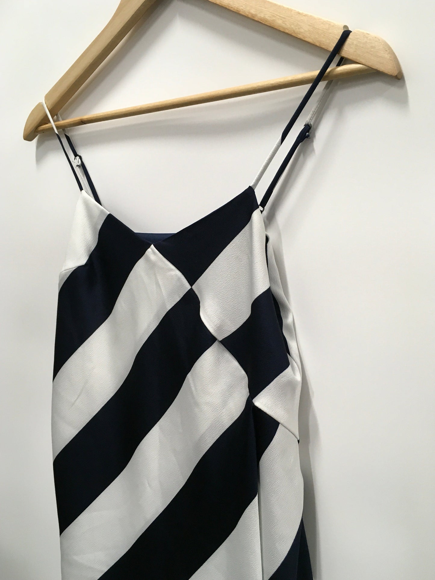 Dress Casual Short By Banana Republic In Blue & White, Size: Petite   Xs