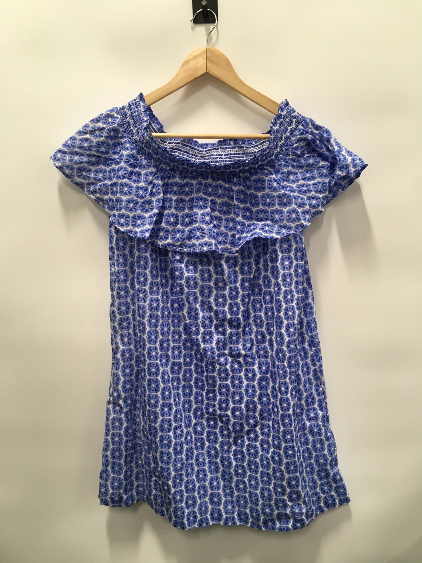 Blue & White Dress Casual Short Vineyard Vines, Size S