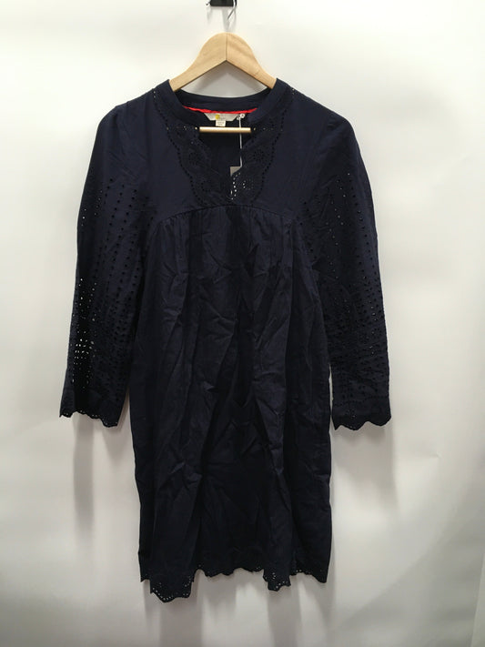 Navy Dress Casual Short Boden, Size M