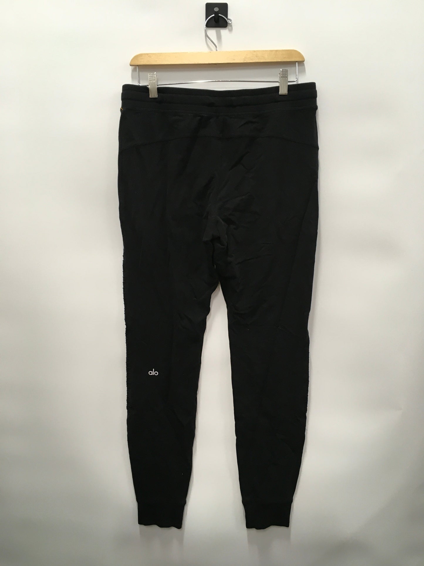 Athletic Pants By Alo In Black, Size: M