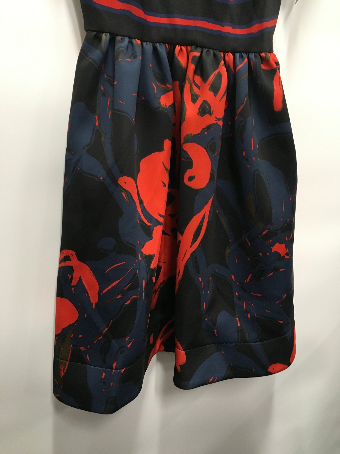 Black & Red Dress Party Short Taylor, Size S