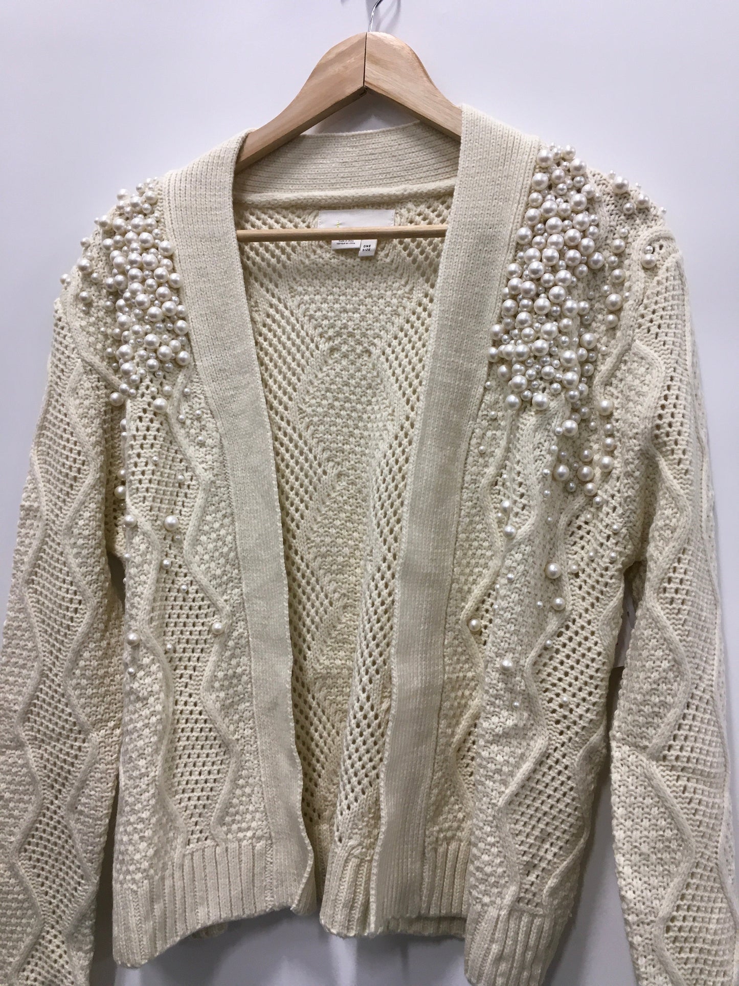 Sweater Cardigan By Anthropologie In Cream, Size: Osfm